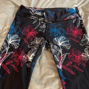 Fabletics Size L Yoga Pants ACCEPTING OFFERS